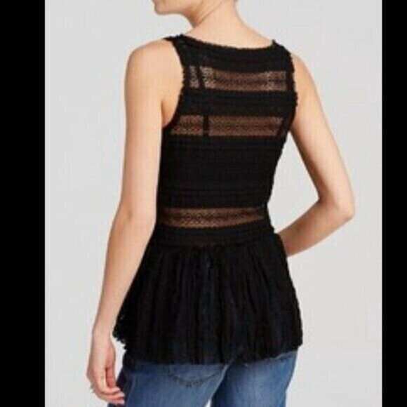 Free People Black Lace Top Size Medium Brand New With Tag - Picture 2 of 3